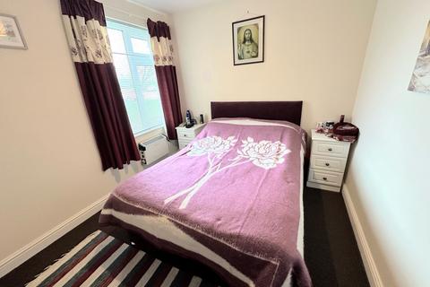 44, Weavers Brook Cumberland Close, Halifax, HX2 8NF