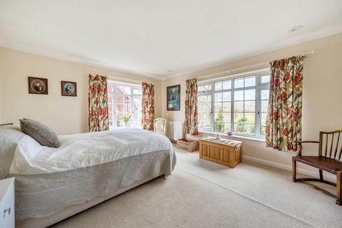 4 Atwood, Little Bookham, Leatherhead, KT23 3BH