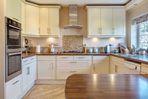 4 Atwood, Little Bookham, Leatherhead, KT23 3BH