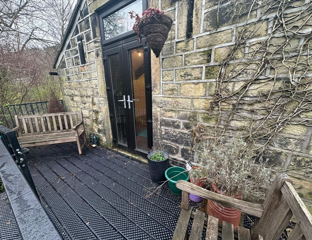 Hebden Bridge, Hebden Bridge HX7 Property to rent £895 pcm (£207 pw)