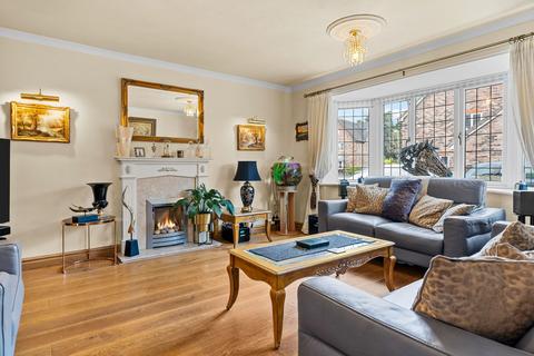 5 Chester Gardens, Sutton Coldfield, B73 5BF