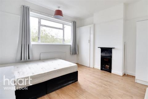 1 bedroom in a house share to rent, Cavendish Avenue, KT3