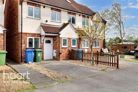 2 bedroom end of terrace house to rent, Hurst Court, Minster on Sea, ME12