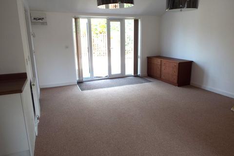 1 bedroom bungalow to rent, Salford Road, Milton Keynes MK17