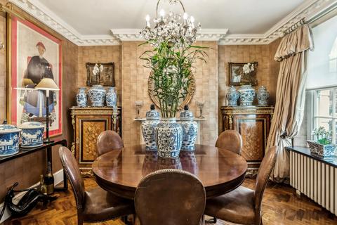 6 bedroom townhouse for sale, Eaton Terrace, London, SW1W