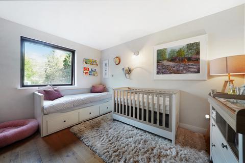 2 bedroom flat for sale, Kimberley Road, London, NW6