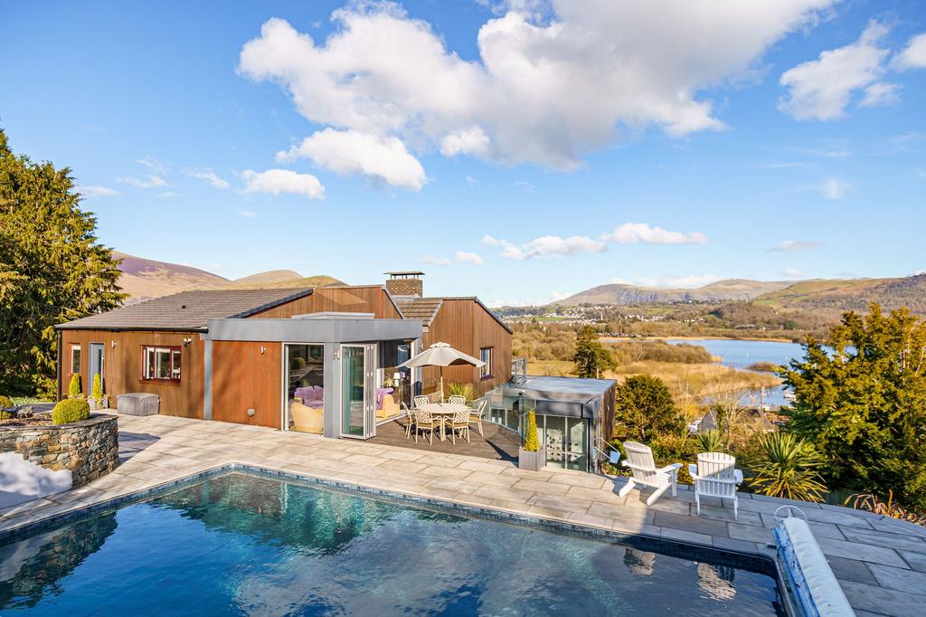 Finkle Lodge, Portinscale, Keswick, CA12 4 bed detached house for sale