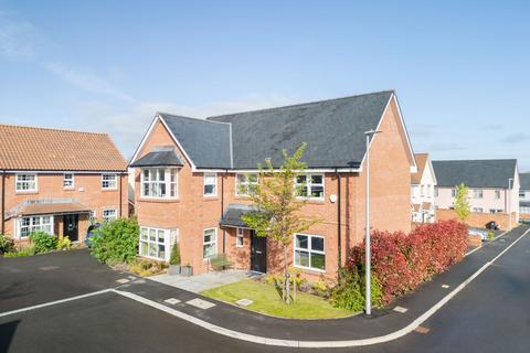 4 bedroom detached house for sale, Dabinett Drive, Sandford