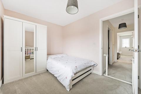 2 bedroom terraced house for sale, Illett Way, Faygate, Horsham