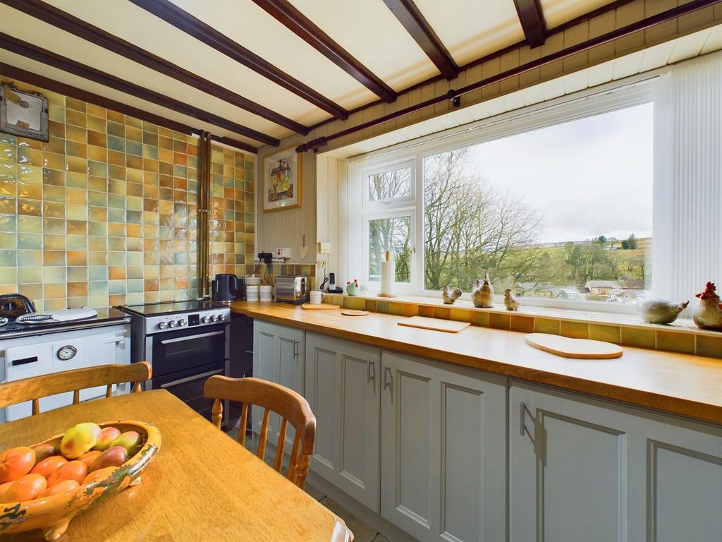 Kitchen/ Living Room