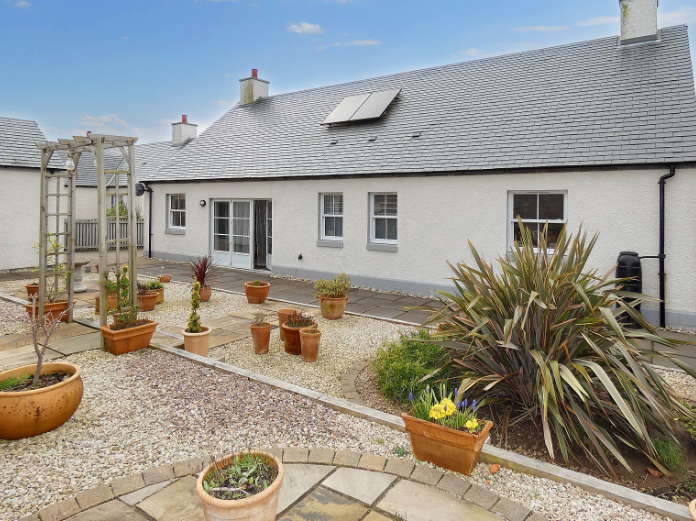Montgomerie View, Seamill KA23 3 bed detached bungalow for sale £364,000