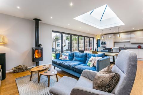 5 Barnhill Road, Marlow, SL7 3EZ