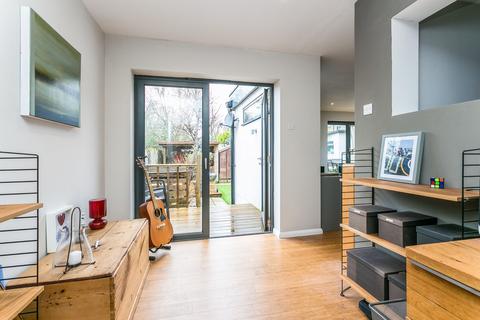 5 Barnhill Road, Marlow, SL7 3EZ