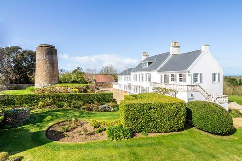 7 bedroom detached house for sale, La Rue Du Moulin, St. Martin, Jersey. JE3 6AH