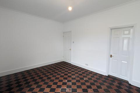 3 bedroom terraced house to rent, Havelock Street, Kettering, NN16