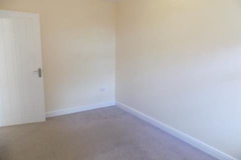 2 bedroom flat to rent, Church Rd, Swansea