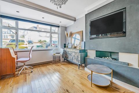 239 Langley Way, West Wickham, BR4 0DW