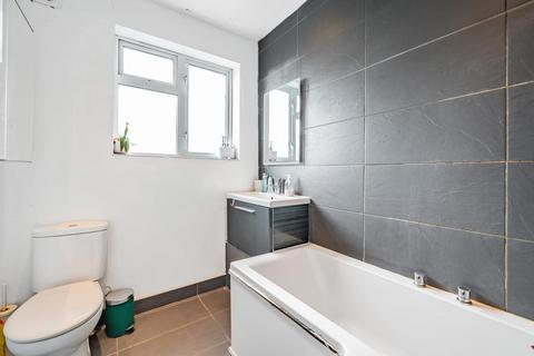 239 Langley Way, West Wickham, BR4 0DW