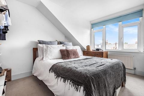 1 bedroom flat for sale, Narbonne Avenue, Clapham