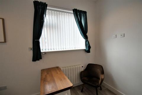 1 bedroom apartment to rent, Dame Alice Street, Bedford MK40