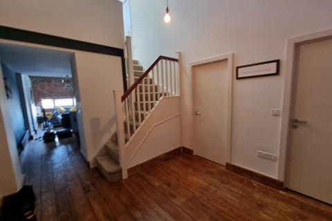 1 bedroom flat for sale, The Pumphouse , Hood Road, Barry. CF62 5BE