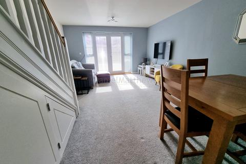 2 bedroom end of terrace house for sale, Rhodfa Cambo, Barry. CF62 5BS