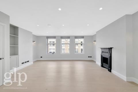 2 bedroom apartment to rent, Shaftesbury Avenue, W1D