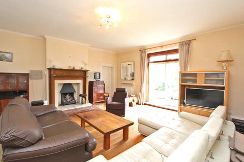 3 bedroom apartment for sale, Manchester Road, Sway, Hampshire, SO41