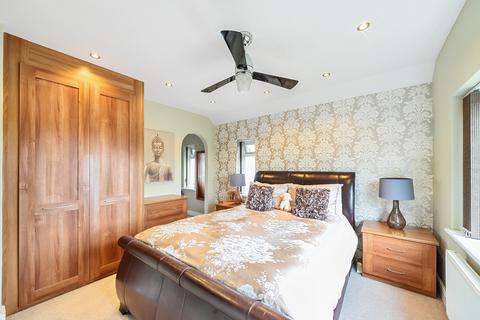 3 bedroom detached house for sale, Shipton Road, Rawcliffe, York, YO30