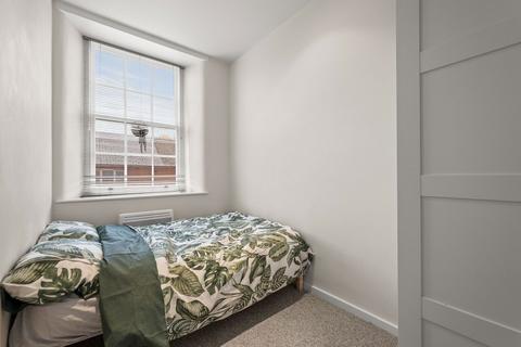 83 Cliff Road, Nottingham, NG1 1GT