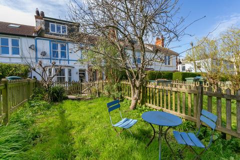 3 bedroom house for sale, Victoria Terrace, Seabrook, CT21