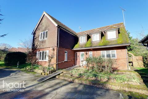 4 bedroom detached house for sale, Church Road, Chelmsford