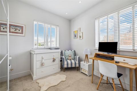 306b - 306c Cavendish Road, London, SW12 0PJ
