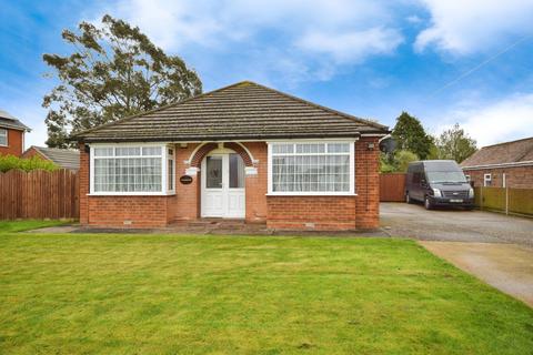 4 bedroom detached bungalow for sale, Croft Lane, Croft PE24