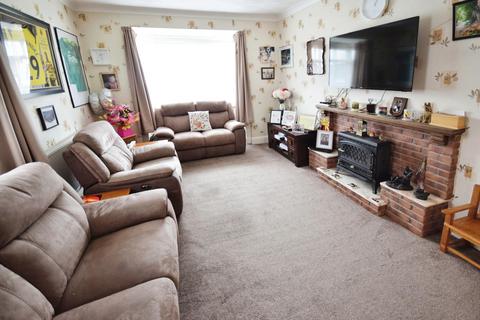 4 bedroom detached bungalow for sale, Croft Lane, Croft PE24