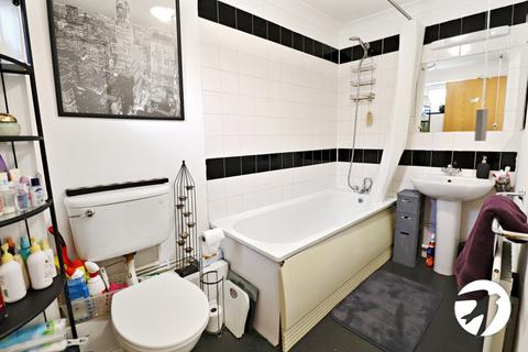 1 Alexander Terrace, London, SE2 0TJ