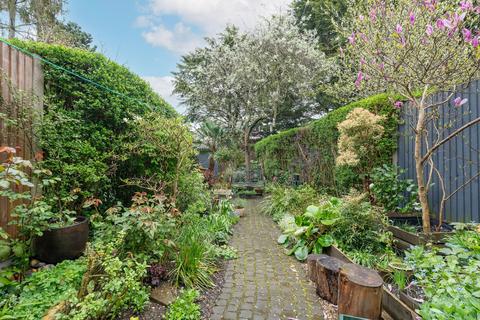 3 bedroom terraced house for sale, Trafford Road, Norwich