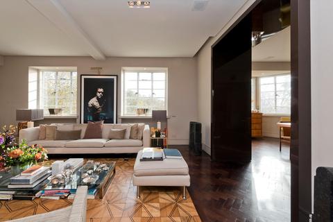4 bedroom flat to rent, Albion Gate, Albion Street, London, W2