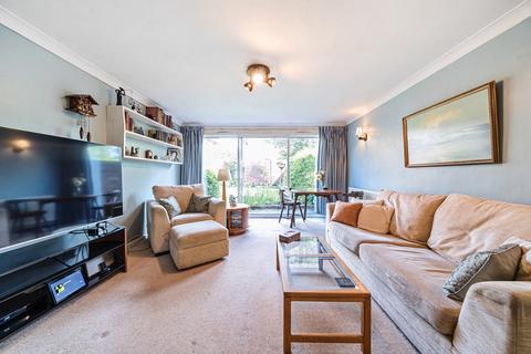 2 bedroom end of terrace house for sale, Dell Farm Road, Ruislip, Middlesex