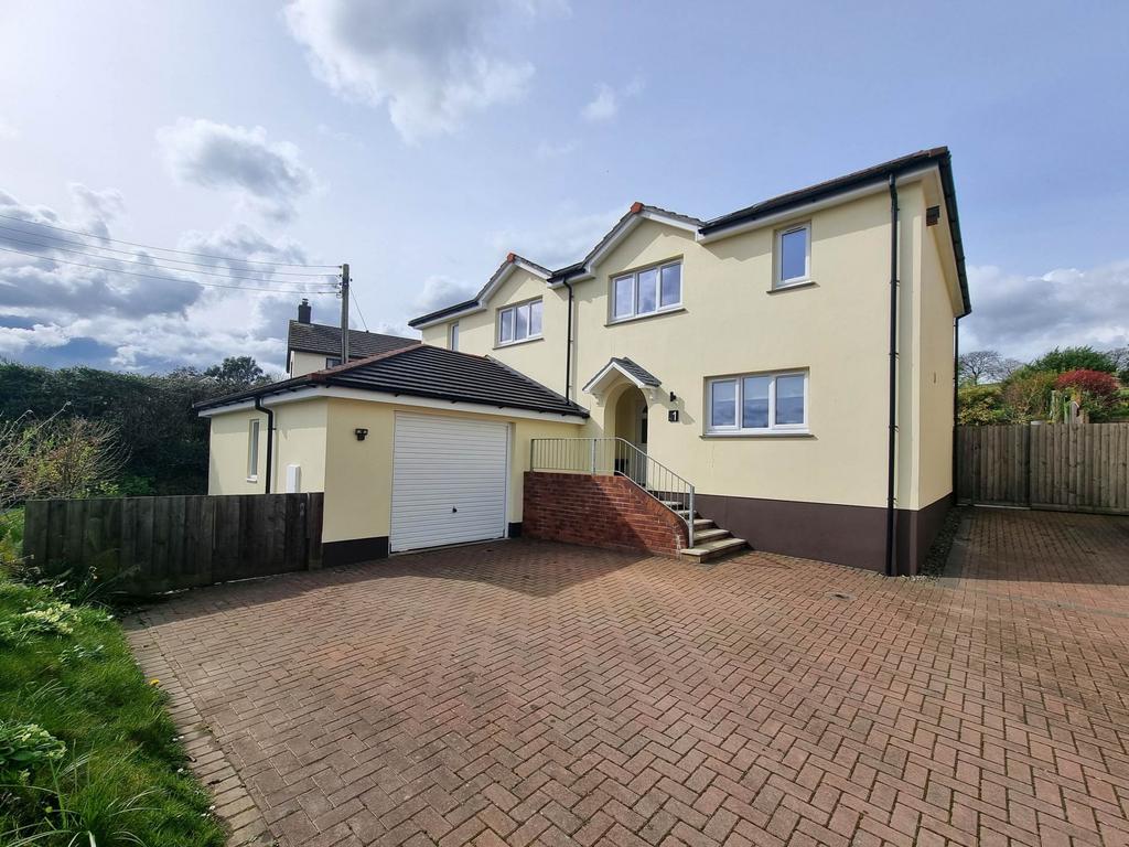 The Stables, Littleham 4 bed detached house for sale £599,950