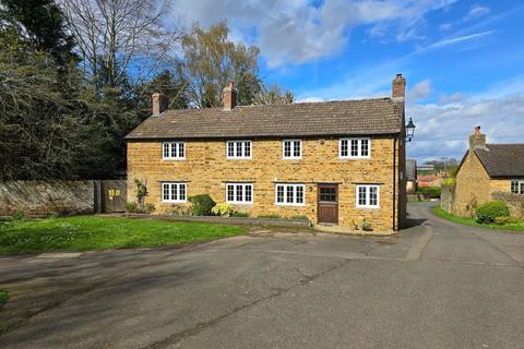 4 bedroom detached house for sale, School Lane, Scaldwell, Northampton NN6 9LD