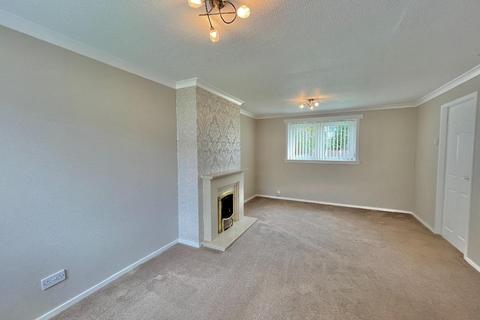 3 bedroom semi-detached house to rent, Fulshaw Crescent, South Ayrshire KA8