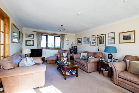 4 bedroom detached house for sale, Moss-side House
