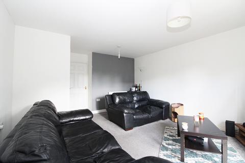 25 Attringham Park, Kingswood, Hull, HU7 3GL
