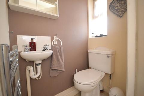 1 Badminton View, Leeds, LS10 4UT