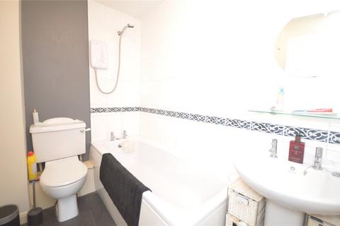 1 Badminton View, Leeds, LS10 4UT