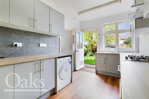 4 Woodside Park, London, SE25 5DN