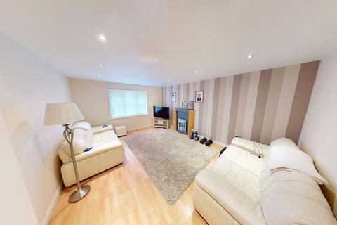 2 bedroom apartment for sale, Redoaks Way, Halewood, Liverpool