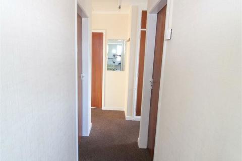 2 bedroom flat for sale, Clarendon Road, Skegness, Lincolnshire, PE25 2EY