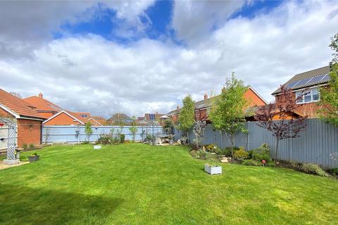 36 Abbott Way, Holbrook, Ipswich, IP9 2FF